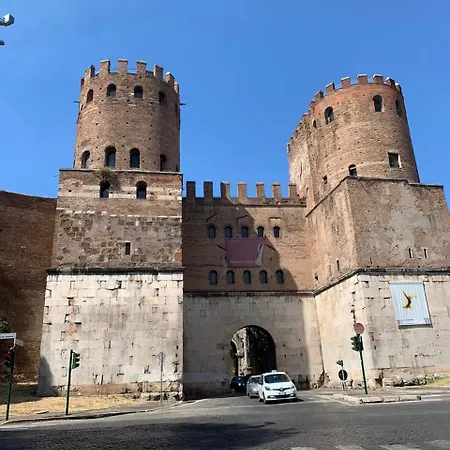 Gaia Homestay Rome